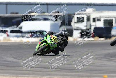 media/Apr-19-2025-CVMA (Sat) [[586b59ad56]]/Race 10-Amateur Supersport Middleweight/